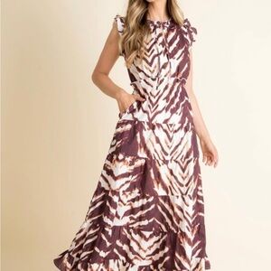 THML White and Brown Sleeveless Maxi Sundress